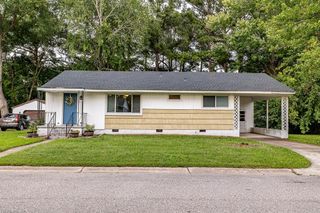 31 Warren DR, Portsmouth, VA 23701