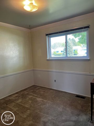 37223 Barrington Drive, Sterling Heights, MI 48312