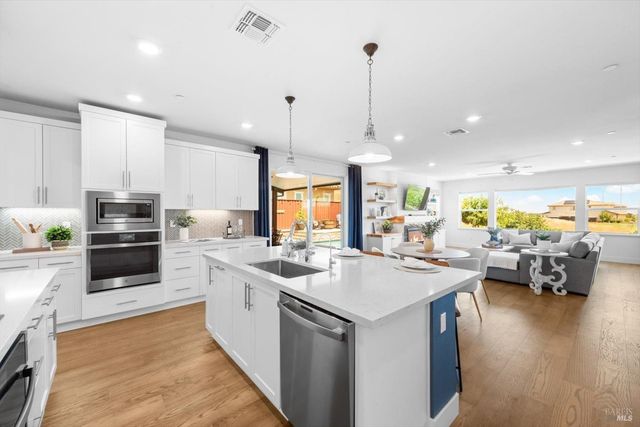 349 Preserve Ln, Vacaville, CA 95688