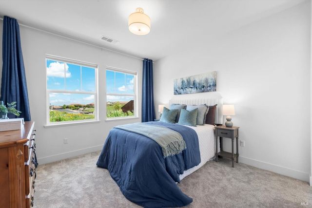 349 Preserve Ln, Vacaville, CA 95688