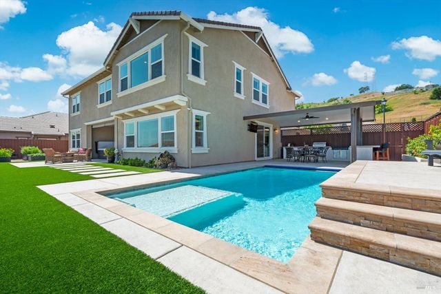 349 Preserve Ln, Vacaville, CA 95688