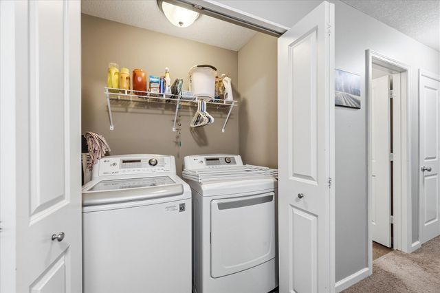 14358 Parkside Court NW, Prior Lake, MN 55372
