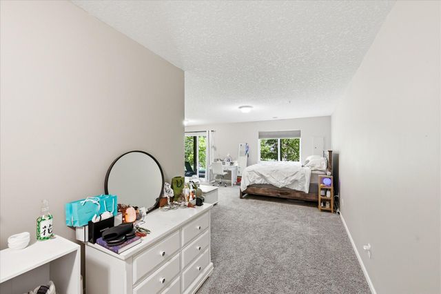 14358 Parkside Court NW, Prior Lake, MN 55372