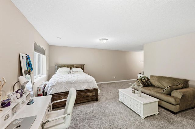 14358 Parkside Court NW, Prior Lake, MN 55372