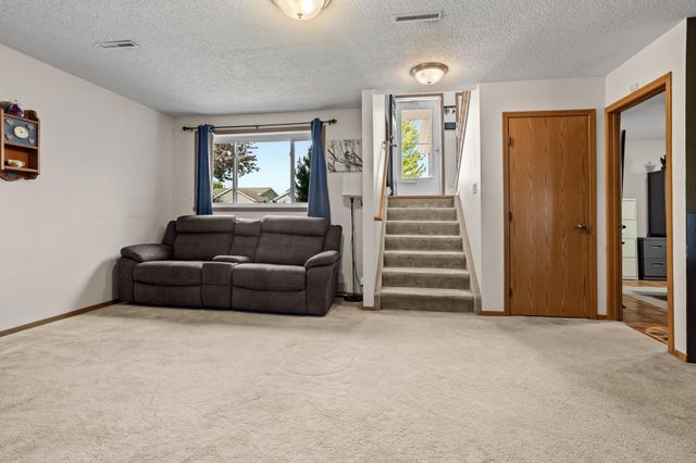 3126 32nd Street S, Moorhead, MN 56560