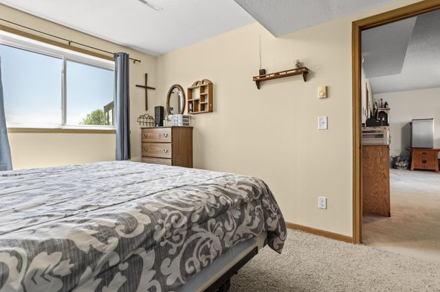 3126 32nd Street S, Moorhead, MN 56560