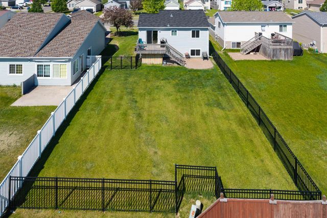 3126 32nd Street S, Moorhead, MN 56560