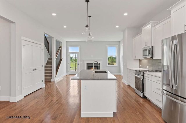 136 Elm Street SM32, South Burlington, VT 05403