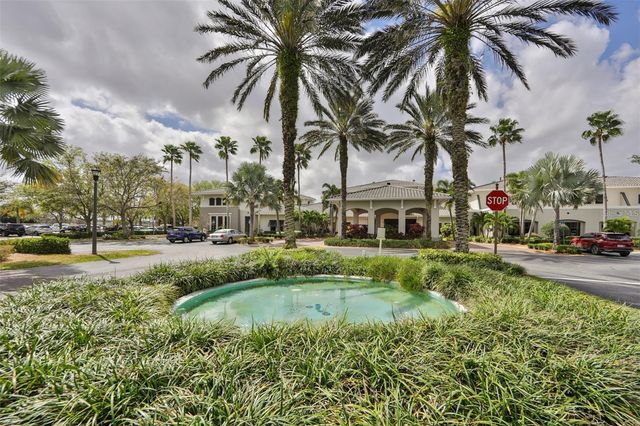 1237 CORINTH GREENS DRIVE 40, Sun City Center, FL 33573