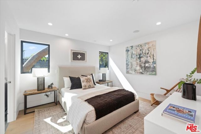 3848 Vantage Avenue, Los Angeles, CA 91604