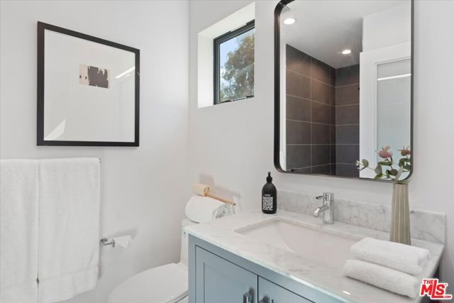 3848 Vantage Avenue, Los Angeles, CA 91604
