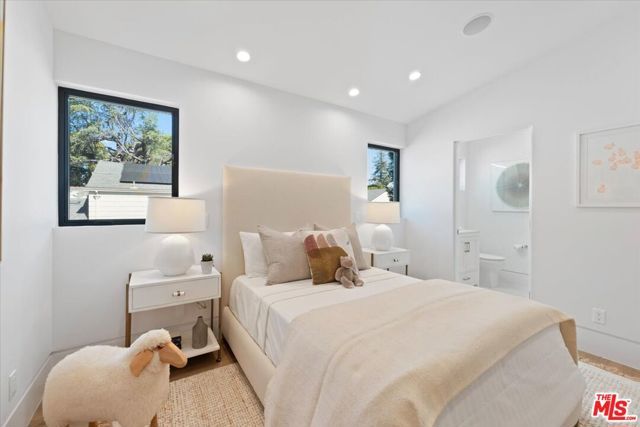 3848 Vantage Avenue, Los Angeles, CA 91604