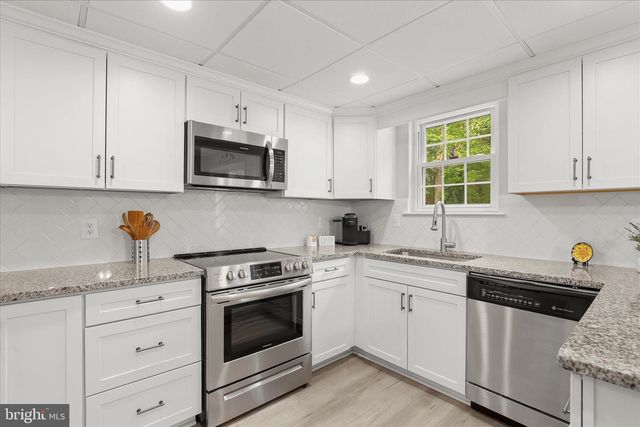 792 MATCH POINT DR, Arnold, MD 21012