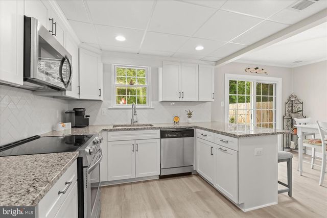 792 MATCH POINT DR, Arnold, MD 21012