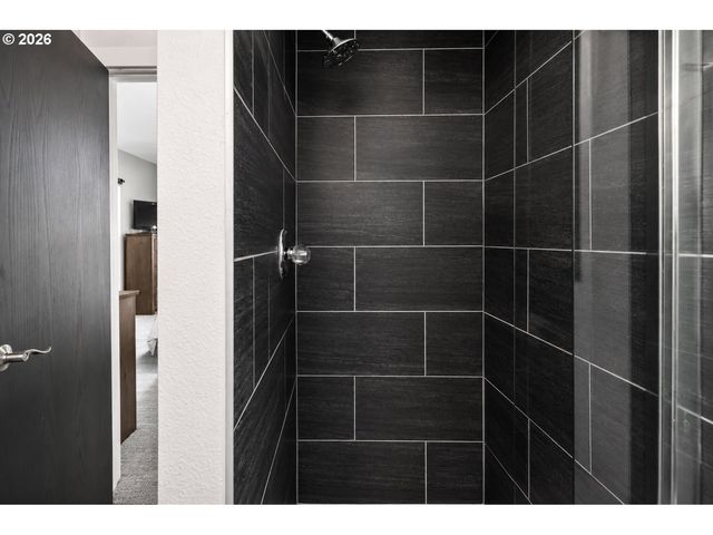 8517 Ne 28TH Pl, Vancouver, WA 98665