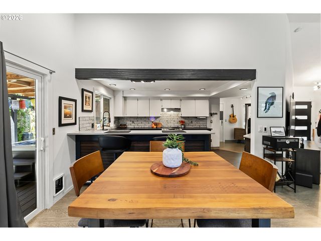 8517 Ne 28TH Pl, Vancouver, WA 98665