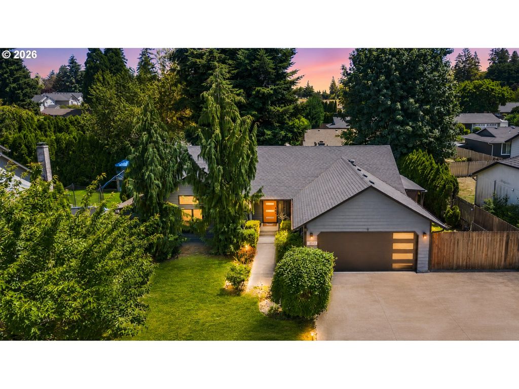 8517 Ne 28TH Pl, Vancouver, WA 98665