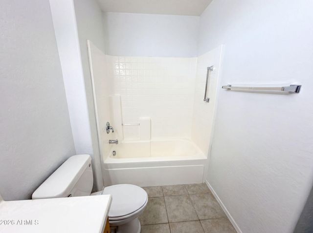 20863 N SEQUOIA CREST Drive, Surprise, AZ 85387