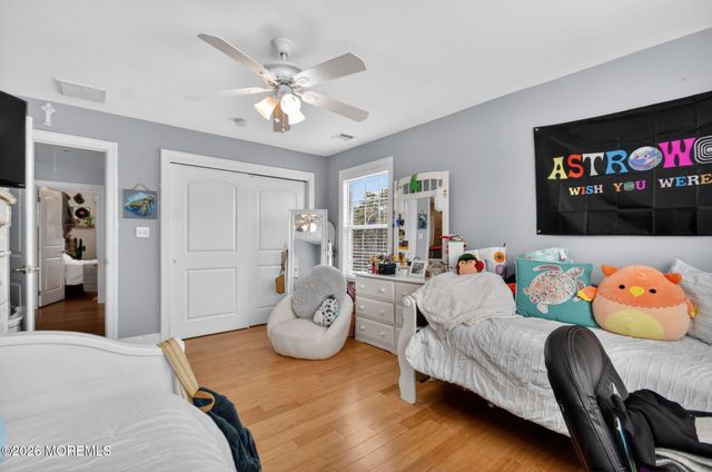 95 Savannah Road, Toms River, NJ 08757