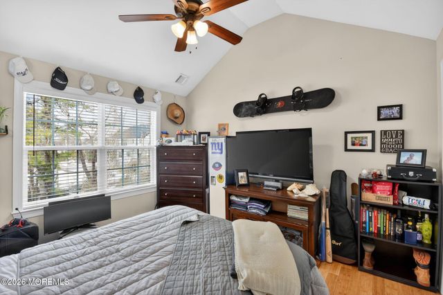 95 Savannah Road, Toms River, NJ 08757