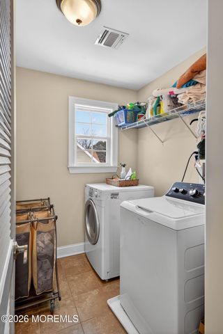 95 Savannah Road, Toms River, NJ 08757