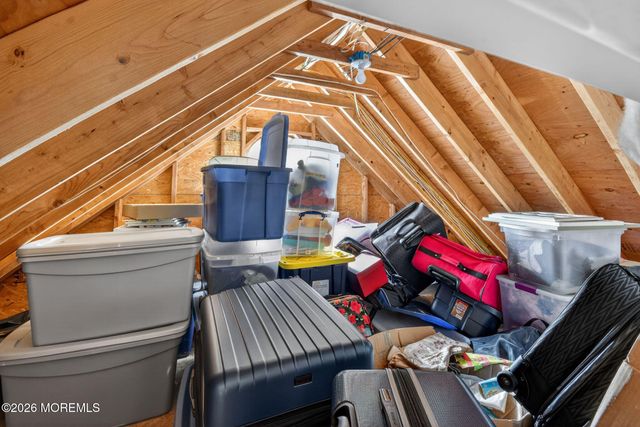 95 Savannah Road, Toms River, NJ 08757