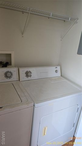 104 W Edwards Street, Litchfield, IL 62056