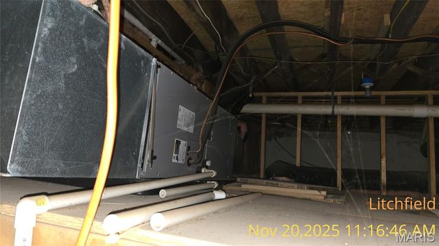 104 W Edwards Street, Litchfield, IL 62056