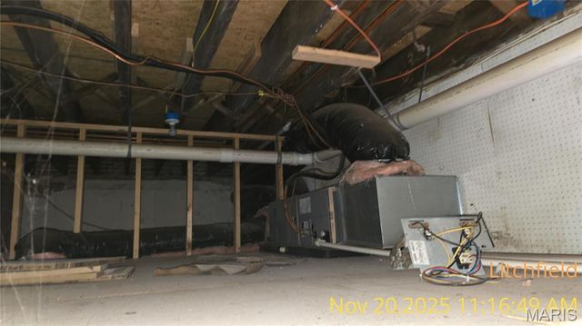 104 W Edwards Street, Litchfield, IL 62056