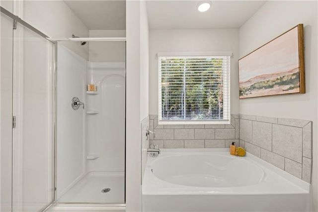 539 Buxton Road, Hoschton, GA 30548