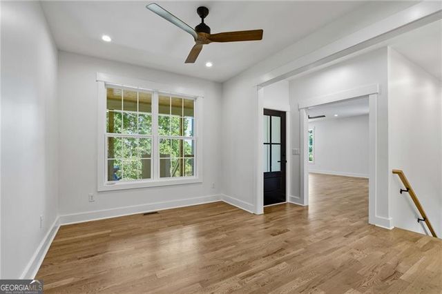 2183 Deep Woods Way, Marietta, GA 30062