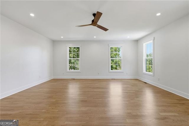 2183 Deep Woods Way, Marietta, GA 30062