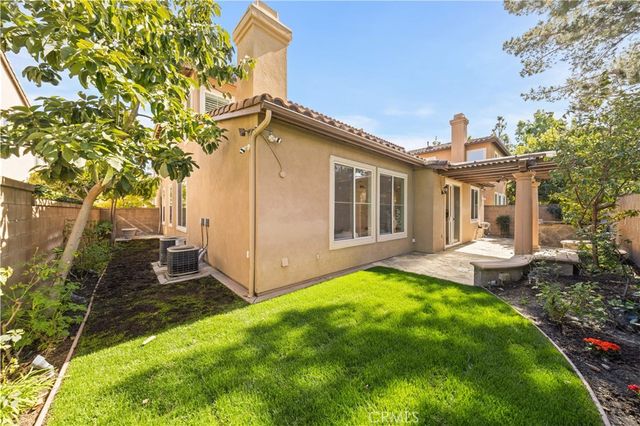 8 Healdsbury, Irvine, CA 92602