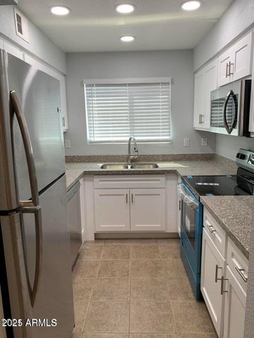 7156 N 66TH Drive, Glendale, AZ 85301