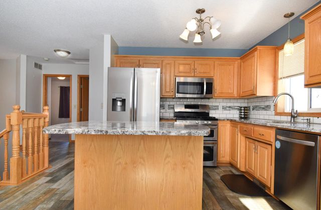 38615 Henna Circle, North Branch, MN 55056