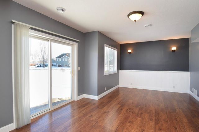 38615 Henna Circle, North Branch, MN 55056