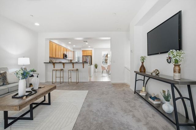 2833 2833 Alnwick Ave 7, Livermore, CA 94551