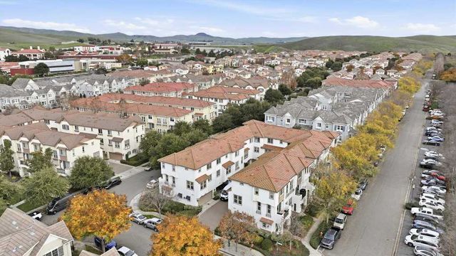 2833 2833 Alnwick Ave 7, Livermore, CA 94551