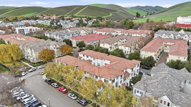 2833 2833 Alnwick Ave 7, Livermore, CA 94551