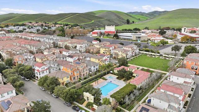 2833 2833 Alnwick Ave 7, Livermore, CA 94551