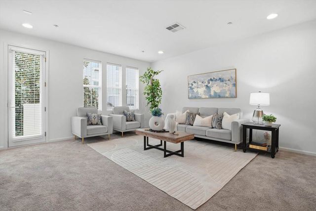 2833 2833 Alnwick Ave 7, Livermore, CA 94551