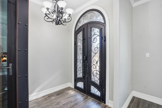 12701 Beech Tree Lane, Euless, TX 76040