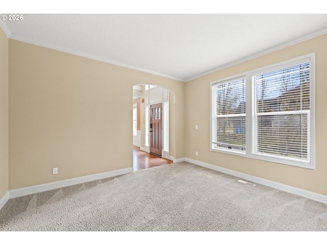 16707 Se BALDRY St, Portland, OR 97236