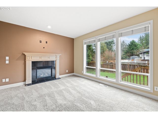 16707 Se BALDRY St, Portland, OR 97236