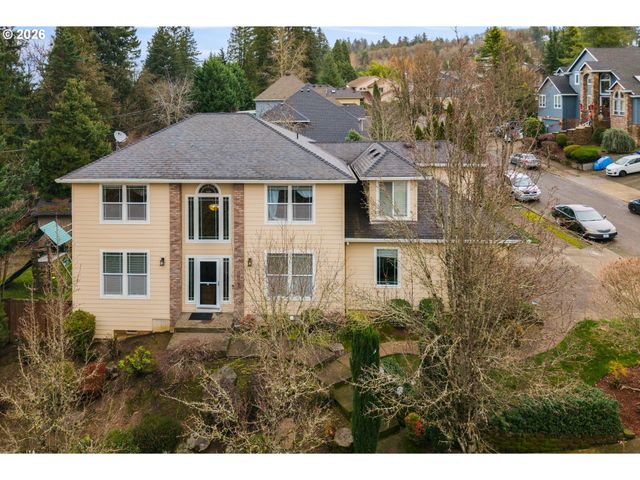 16707 Se BALDRY St, Portland, OR 97236