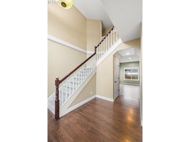 16707 Se BALDRY St, Portland, OR 97236