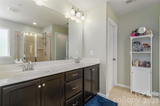 137 Flora Vista Drive, Mooresville, NC 28117