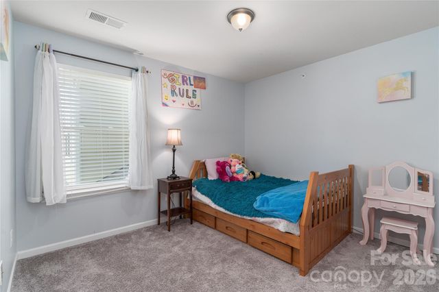 137 Flora Vista Drive, Mooresville, NC 28117