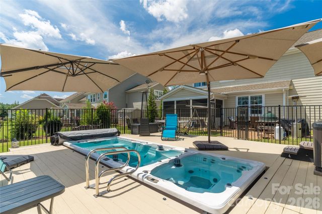 137 Flora Vista Drive, Mooresville, NC 28117