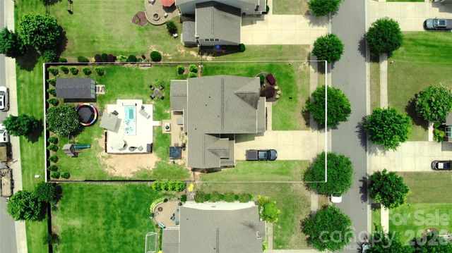 137 Flora Vista Drive, Mooresville, NC 28117
